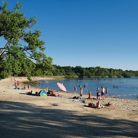 Camping Etang Des Bois Vieilles-Maisons-sur-Joudry Exterior foto