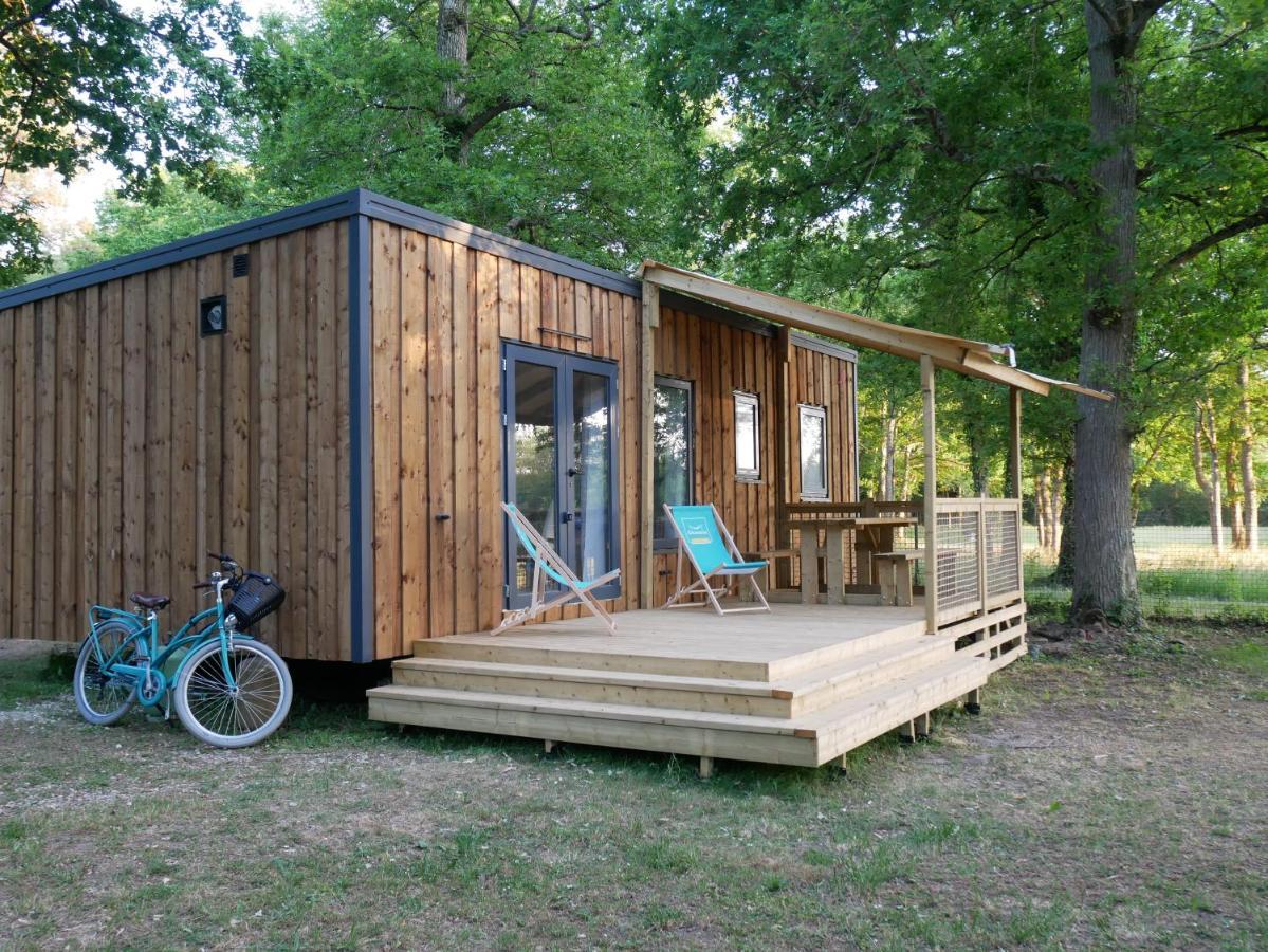 Camping Etang Des Bois Vieilles-Maisons-sur-Joudry Exterior foto